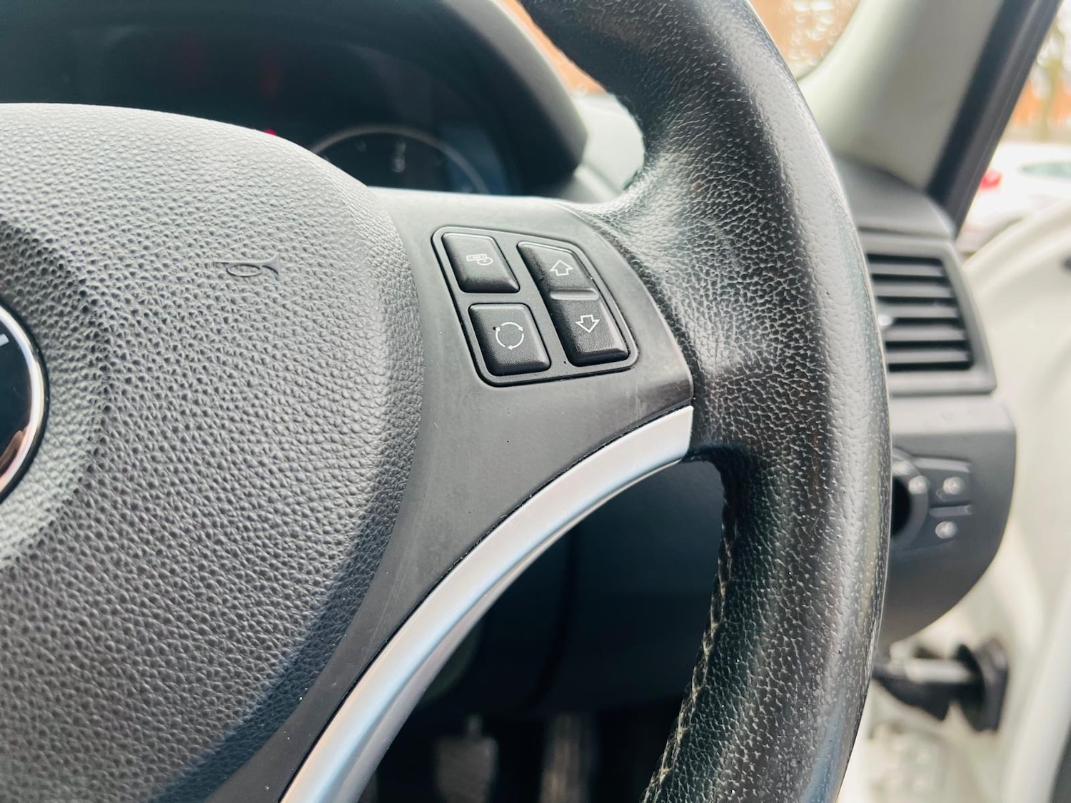 Used BMW X1 2011 for sale - 77911740: Photo 48