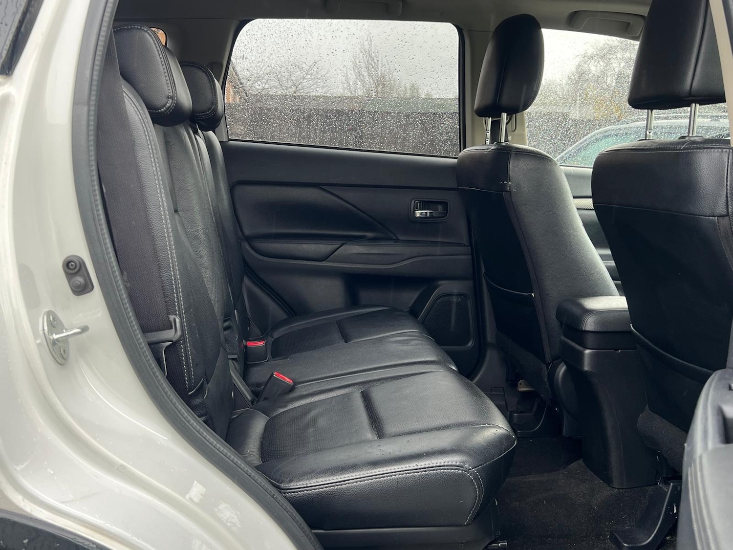 Used Mitsubishi Outlander 2015 for sale - 76715659: Photo 18