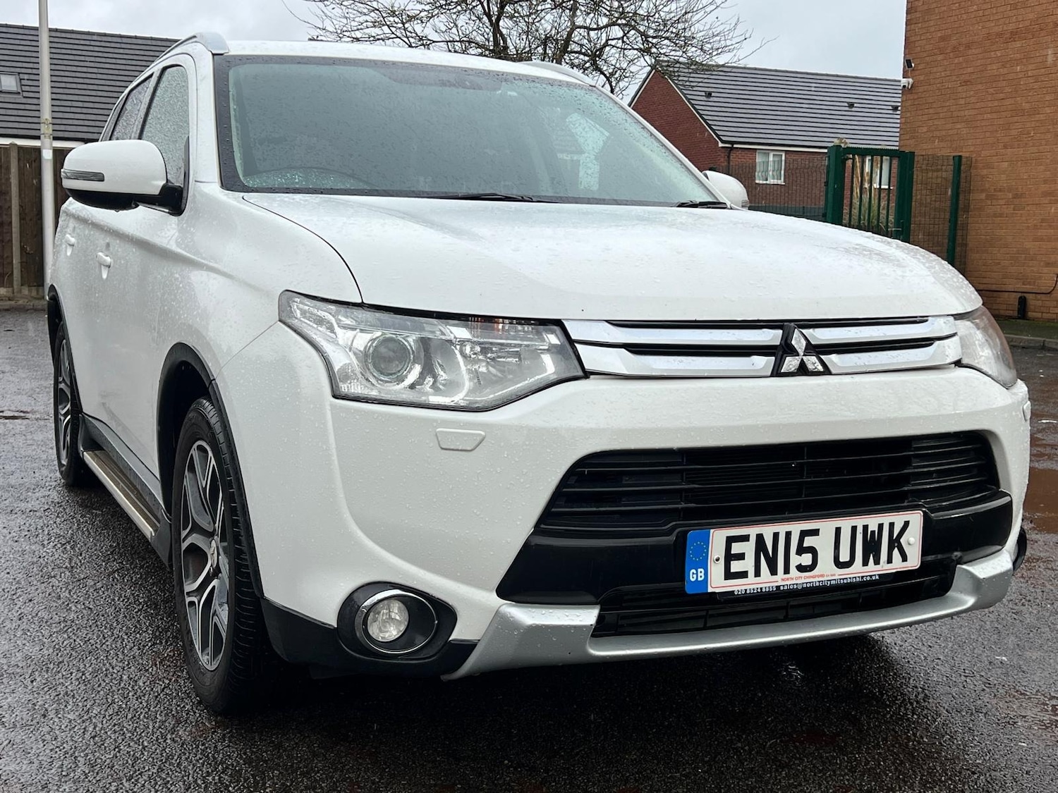 Used Mitsubishi Outlander 2015 for sale - 76715659: Photo 2