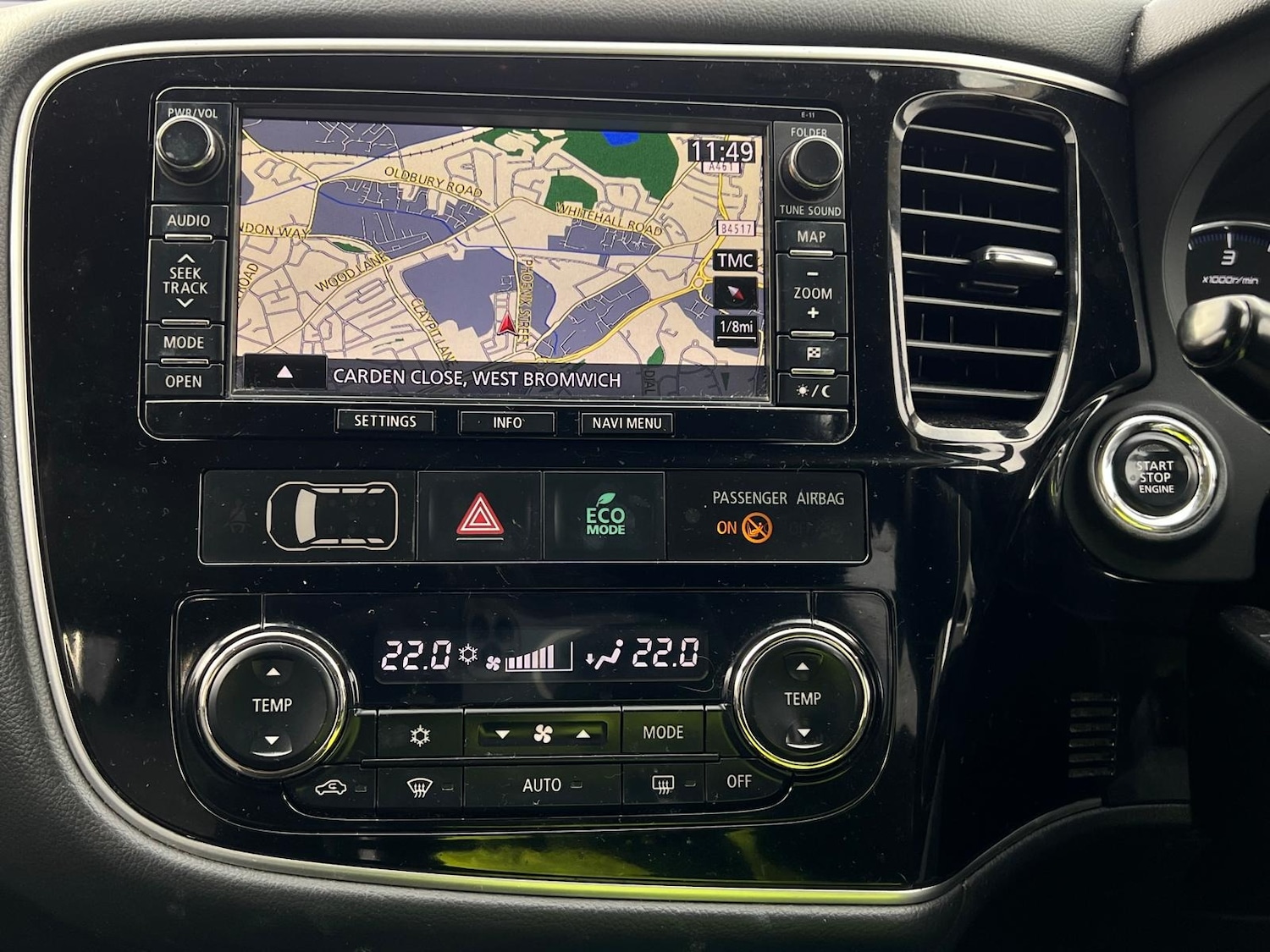 Used Mitsubishi Outlander 2015 for sale - 76715659: Photo 32