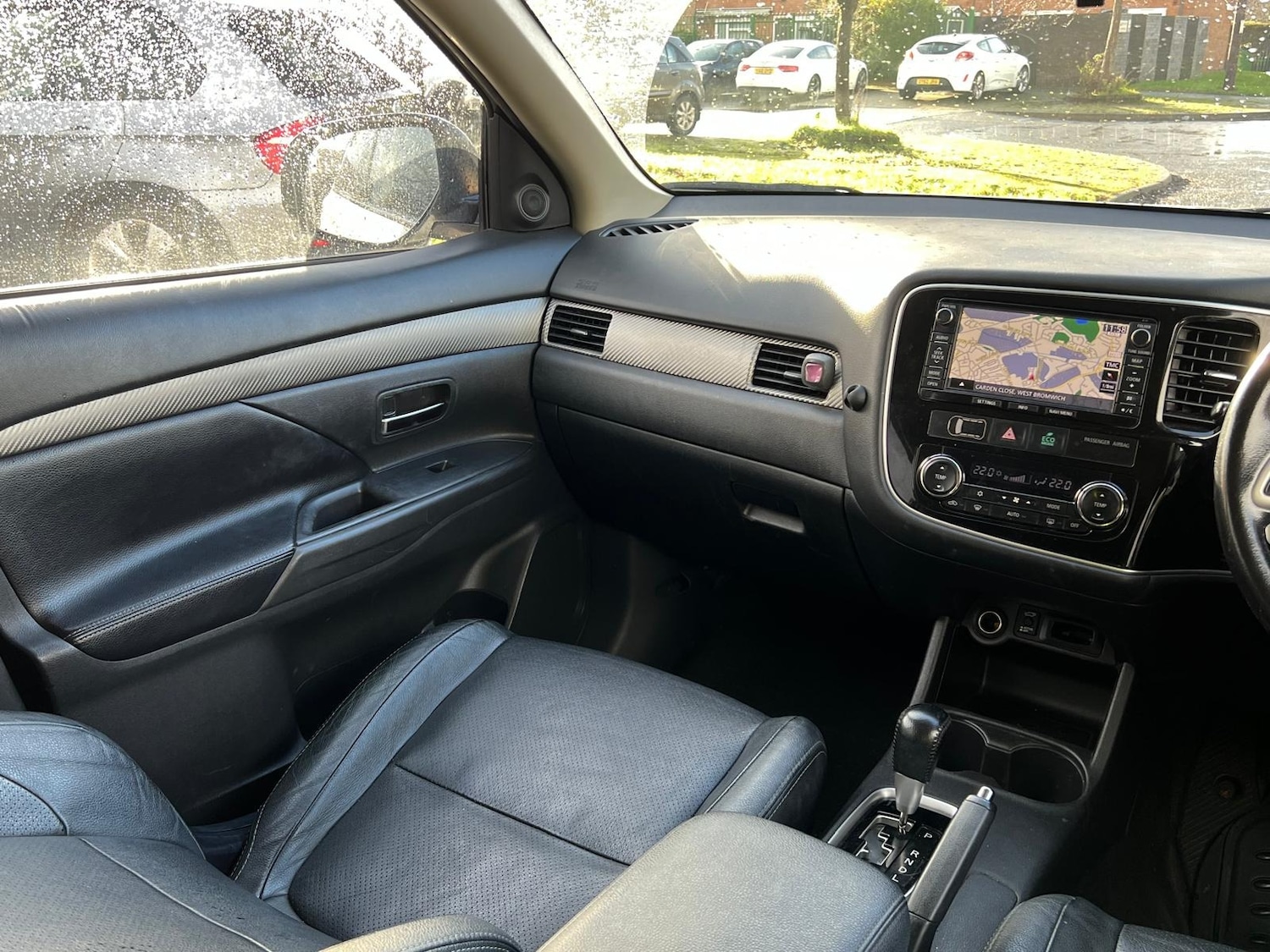 Used Mitsubishi Outlander 2015 for sale - 76715659: Photo 39