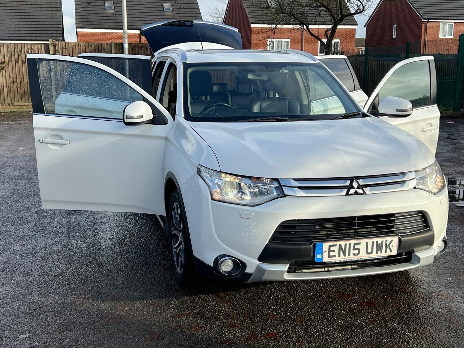 Used Mitsubishi Outlander 2015 for sale - 76715659: Photo 45