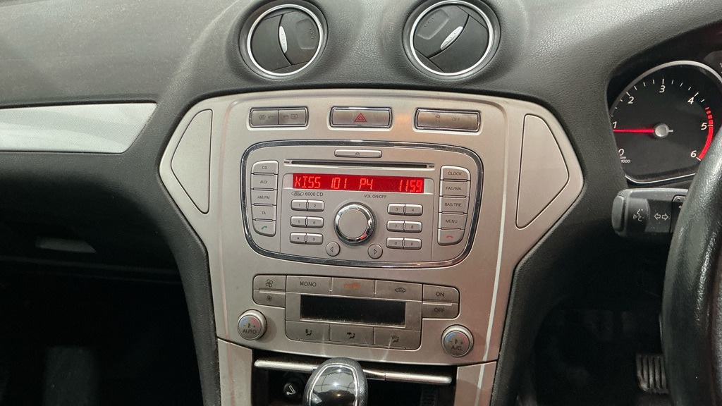 Used Ford Mondeo 2010 for sale - 77550797: Photo 9