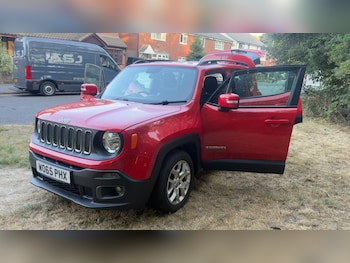 Used Jeep Renegade 2016 for sale - 79389060: Photo