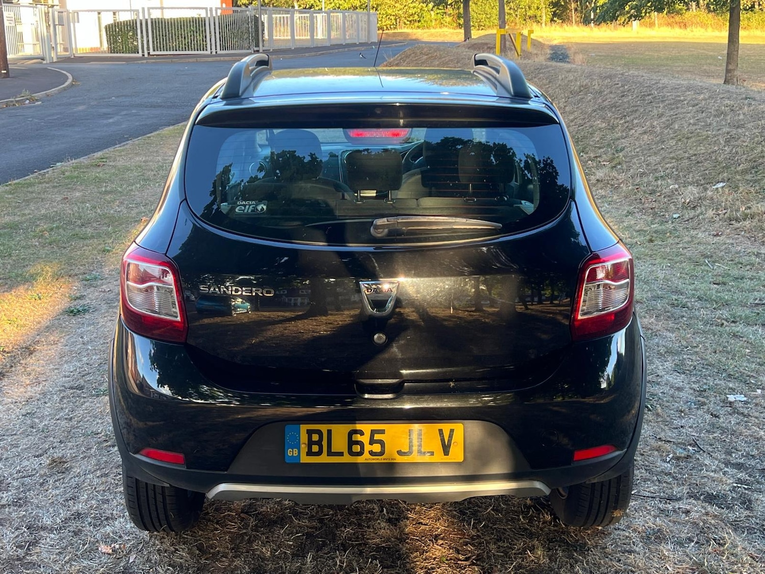 Used Dacia Sandero Stepway 2015 for sale - 76318252: Photo 11