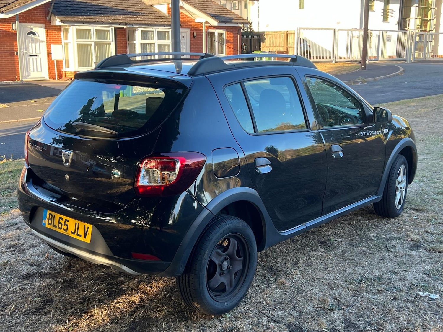 Used Dacia Sandero Stepway 2015 for sale - 76318252: Photo 12