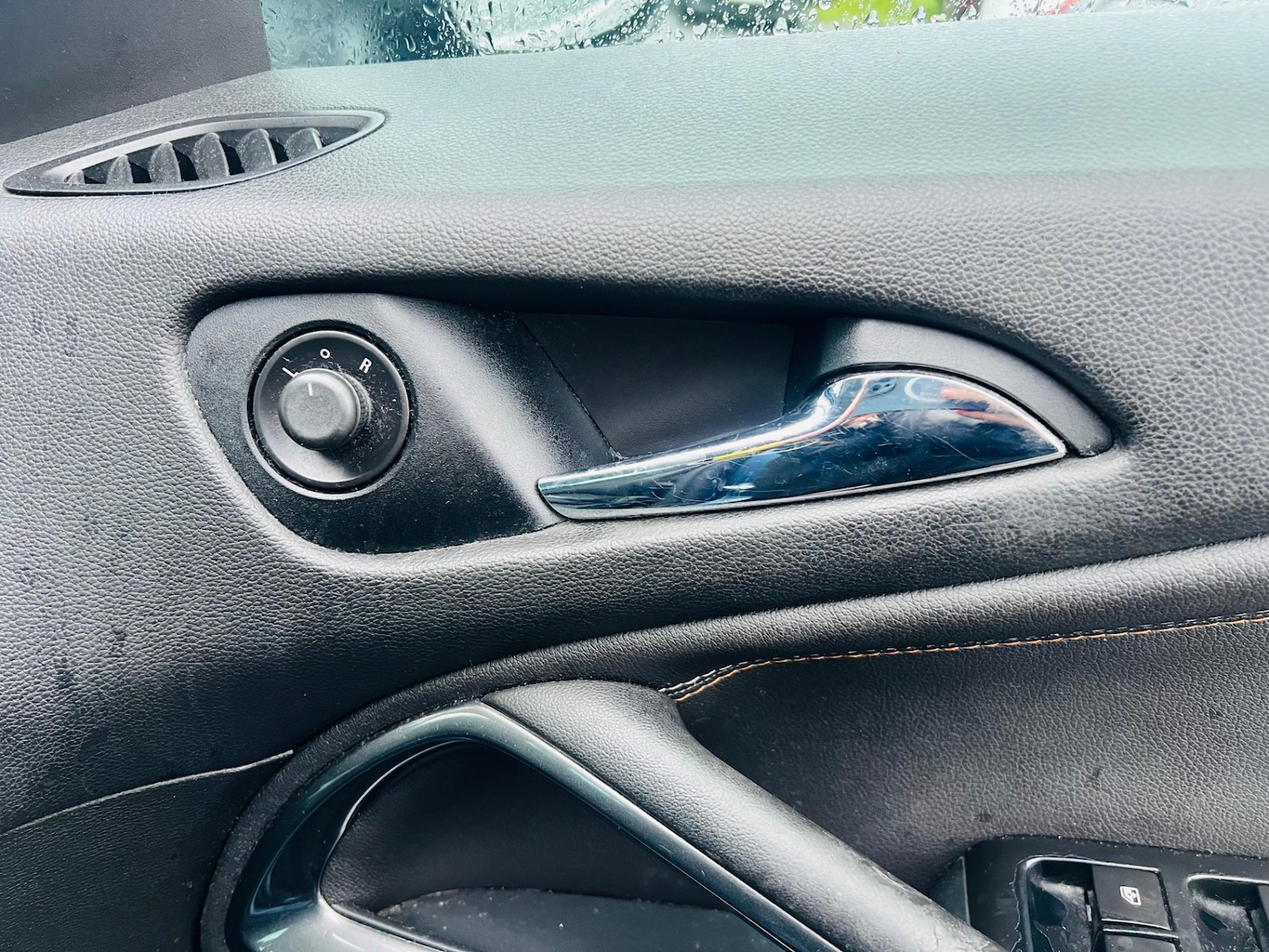 Used Vauxhall Zafira 2015 for sale - 77457242: Photo 10