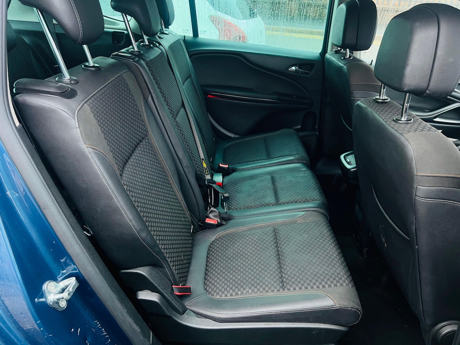 Used Vauxhall Zafira 2015 for sale - 77457242: Photo 11