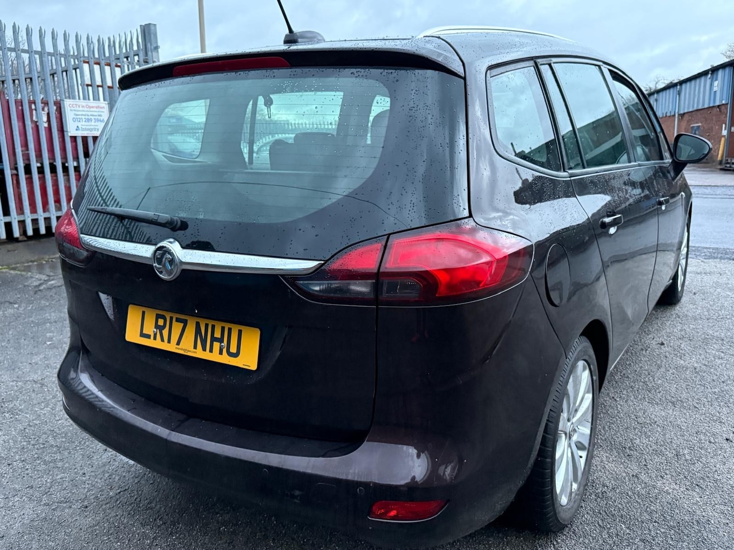 Used Vauxhall Zafira 2017 for sale - 76608894: Photo 1