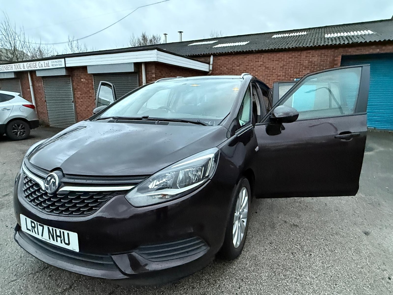 Used Vauxhall Zafira 2017 for sale - 76608894: Photo 21