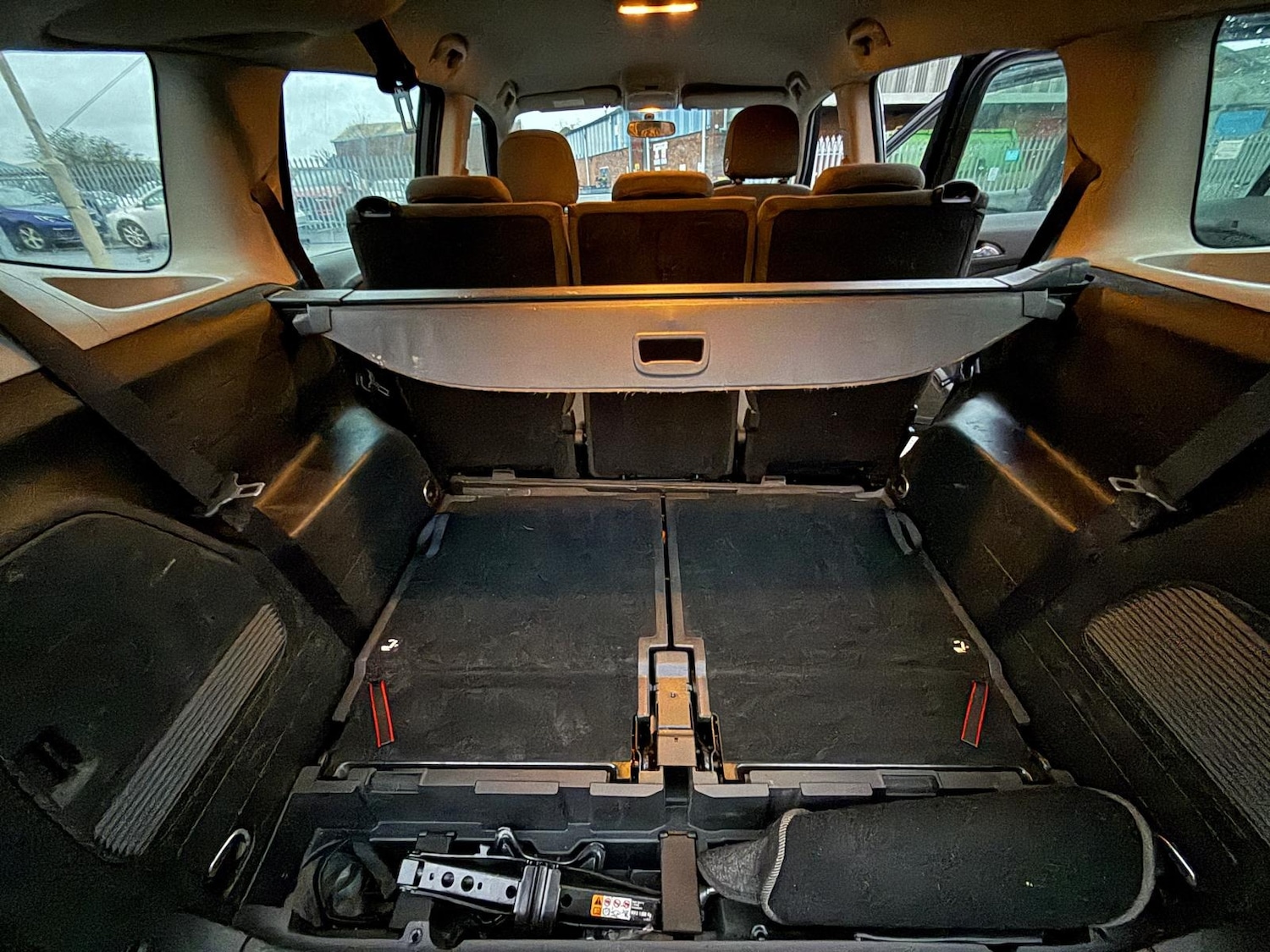 Used Vauxhall Zafira 2017 for sale - 76608894: Photo 36