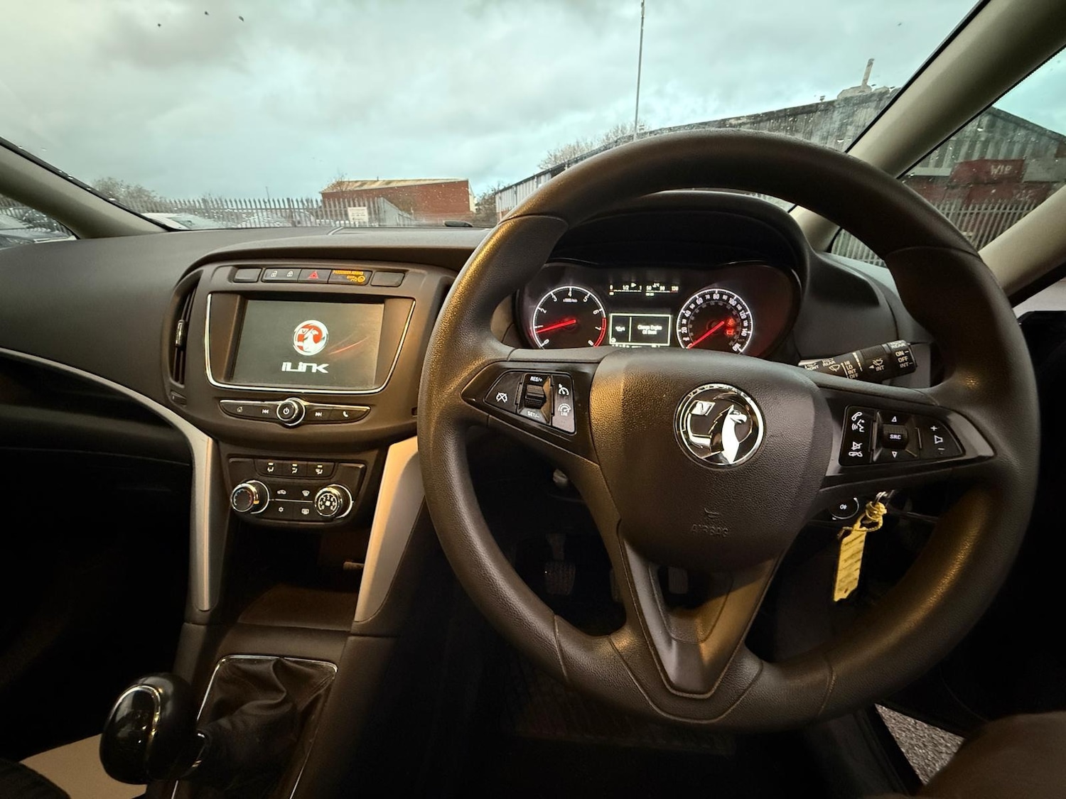 Used Vauxhall Zafira 2017 for sale - 76608894: Photo 41