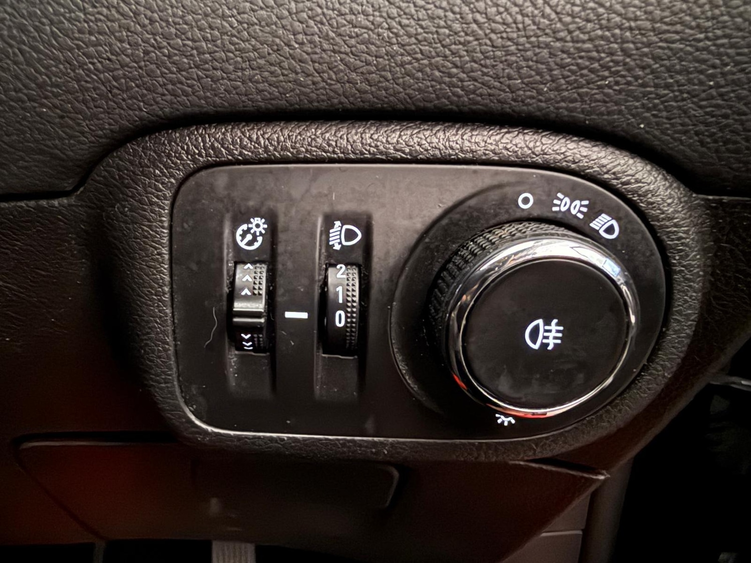 Used Vauxhall Zafira 2017 for sale - 76608894: Photo 47