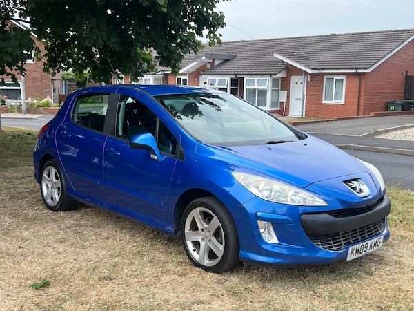 Used Peugeot 308 2009 for sale - 76168318: Photo 2