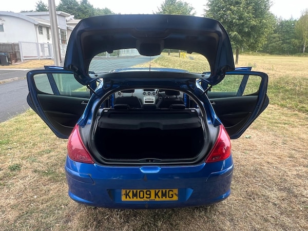 Used Peugeot 308 2009 for sale - 76168318: Photo 32