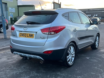 Used Hyundai Ix35 2010 for sale - 76168074: Photo 3