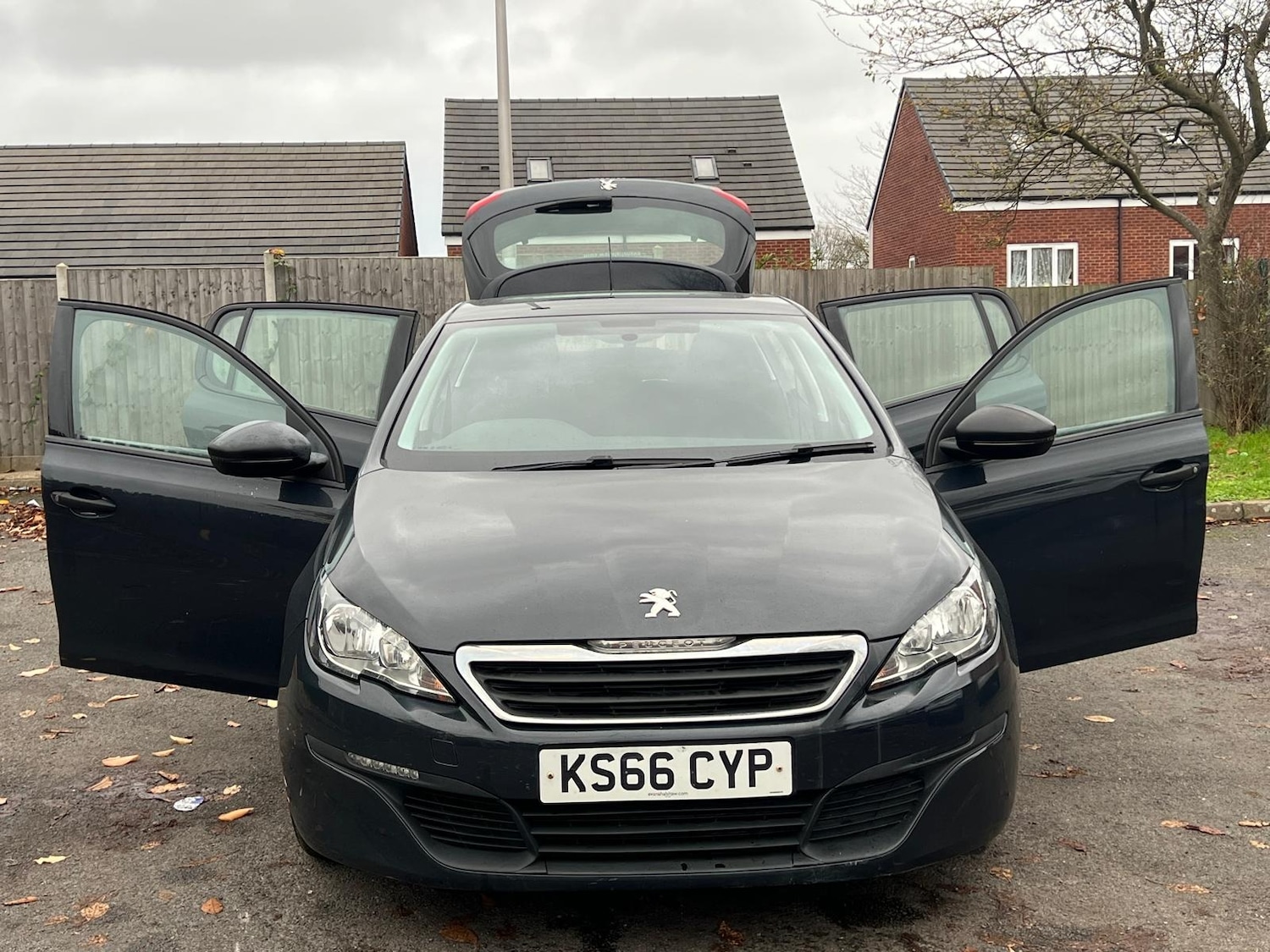 Used Peugeot 308 2016 for sale - 76389431: Photo 17
