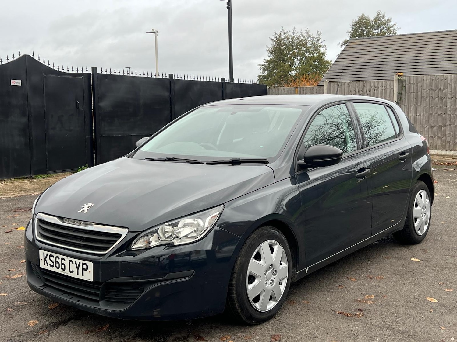 Used Peugeot 308 2016 for sale - 76389431: Photo 3