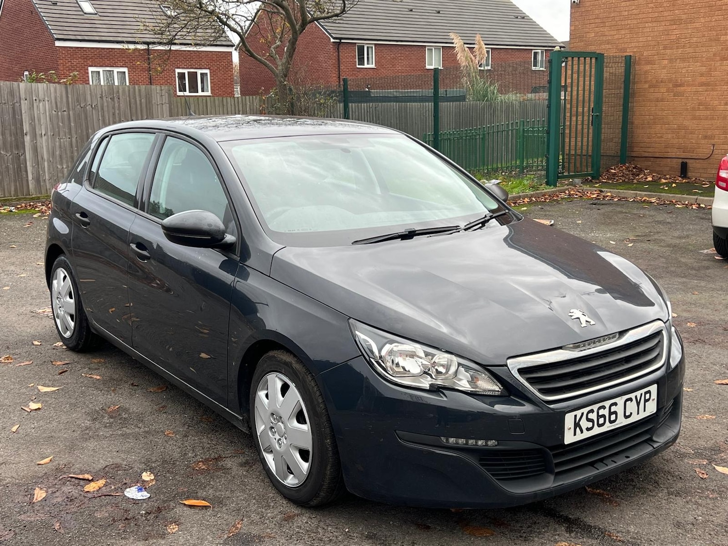 Used Peugeot 308 2016 for sale - 76389431: Photo 8