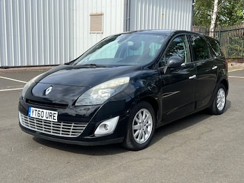 Used Renault Grand Scenic 2010 for sale - 76168076: Photo 4