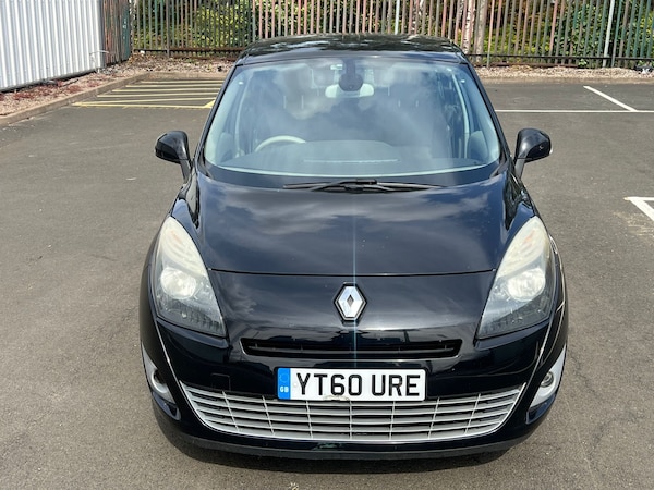 Used Renault Grand Scenic 2010 for sale - 76168076: Photo 6