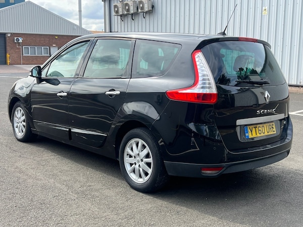Used Renault Grand Scenic 2010 for sale - 76168076: Photo 9