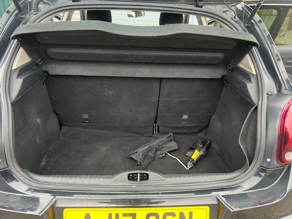 Used Citroen C3 2017 for sale - 76198687: Photo 42