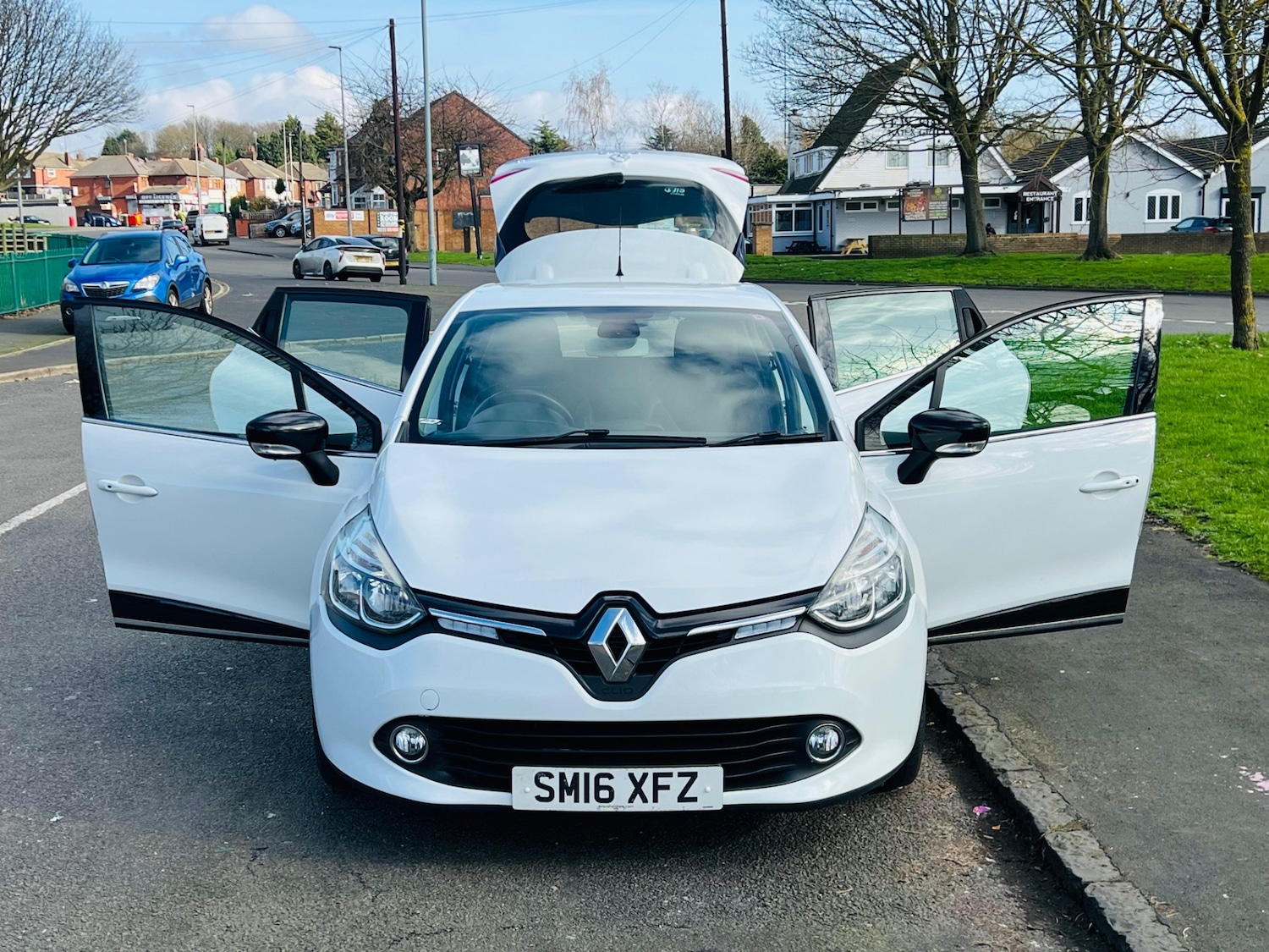 Used Renault Clio 2016 for sale - 77613689: Photo 17