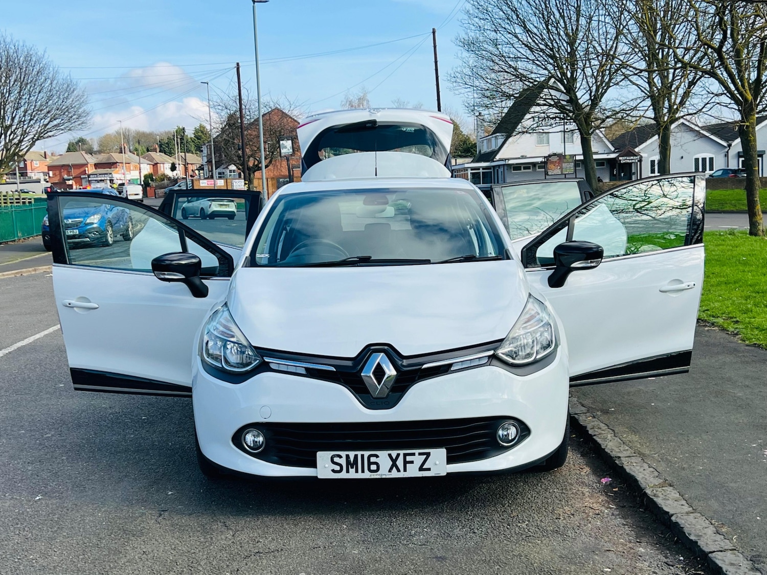 Used Renault Clio 2016 for sale - 77613689: Photo 19