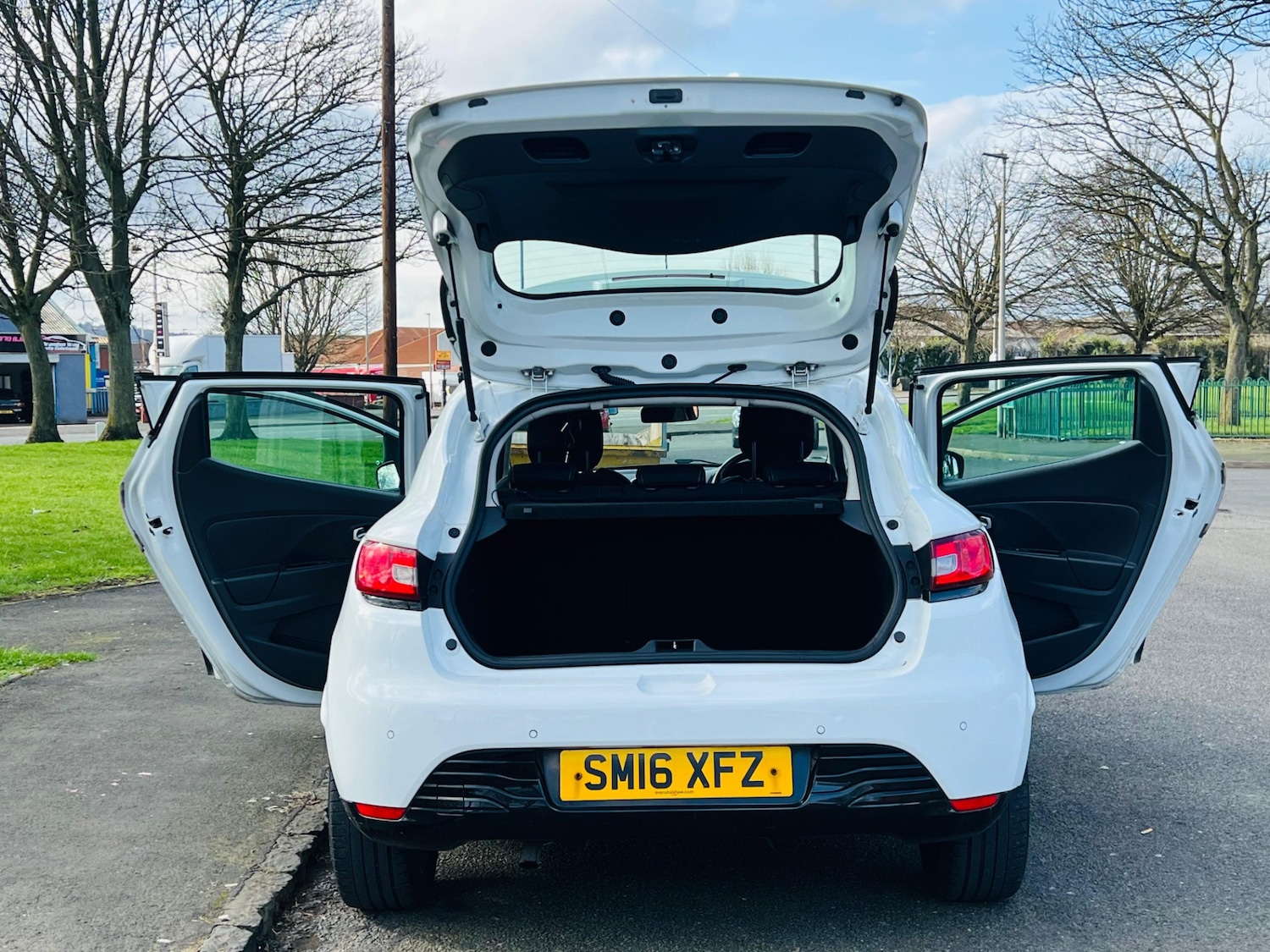 Used Renault Clio 2016 for sale - 77613689: Photo 27