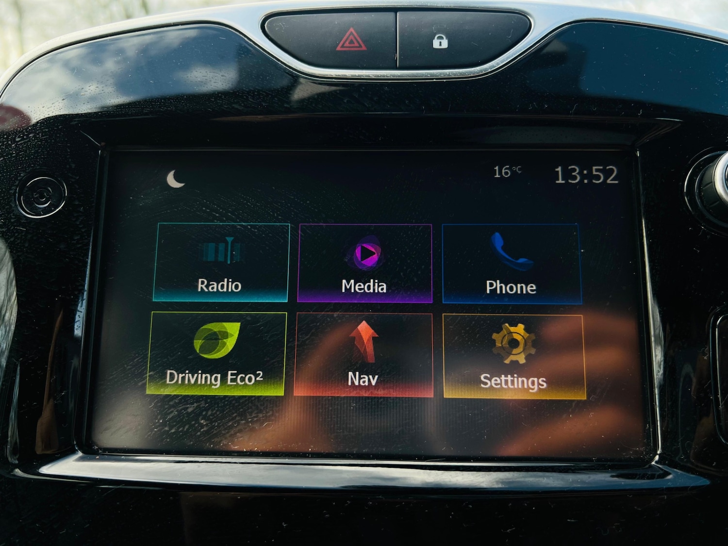 Used Renault Clio 2016 for sale - 77613689: Photo 50