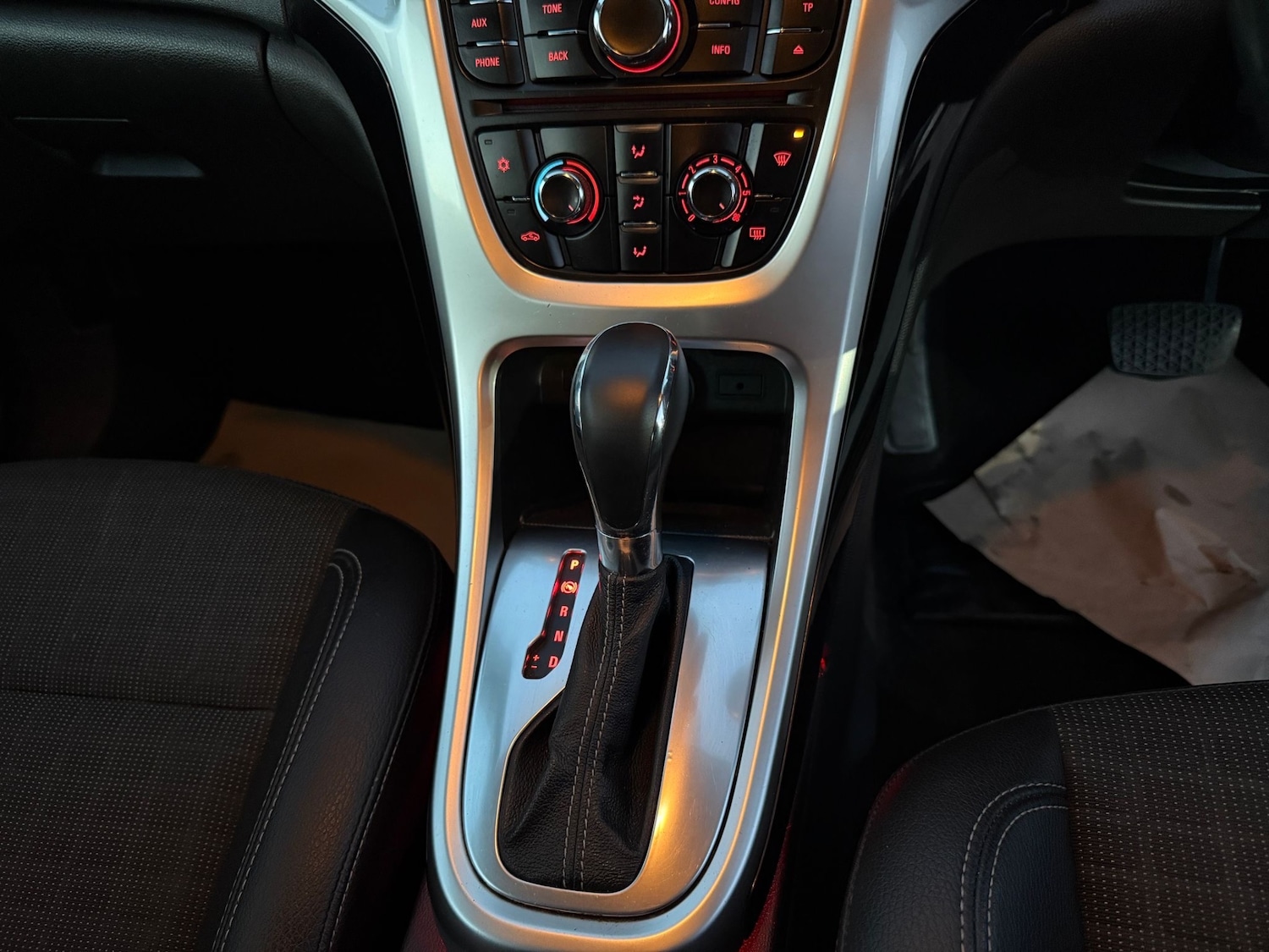 Used Vauxhall Astra GTC 2012 for sale - 76165251: Photo 17