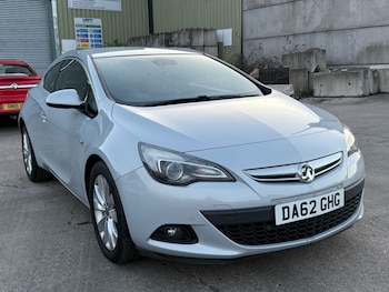 Used Vauxhall Astra GTC 2012 for sale - 76165251: Photo 2