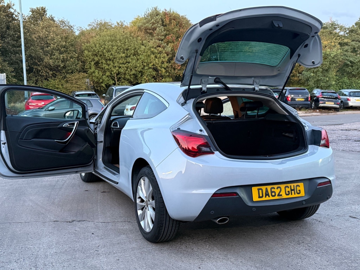 Used Vauxhall Astra GTC 2012 for sale - 76165251: Photo 30