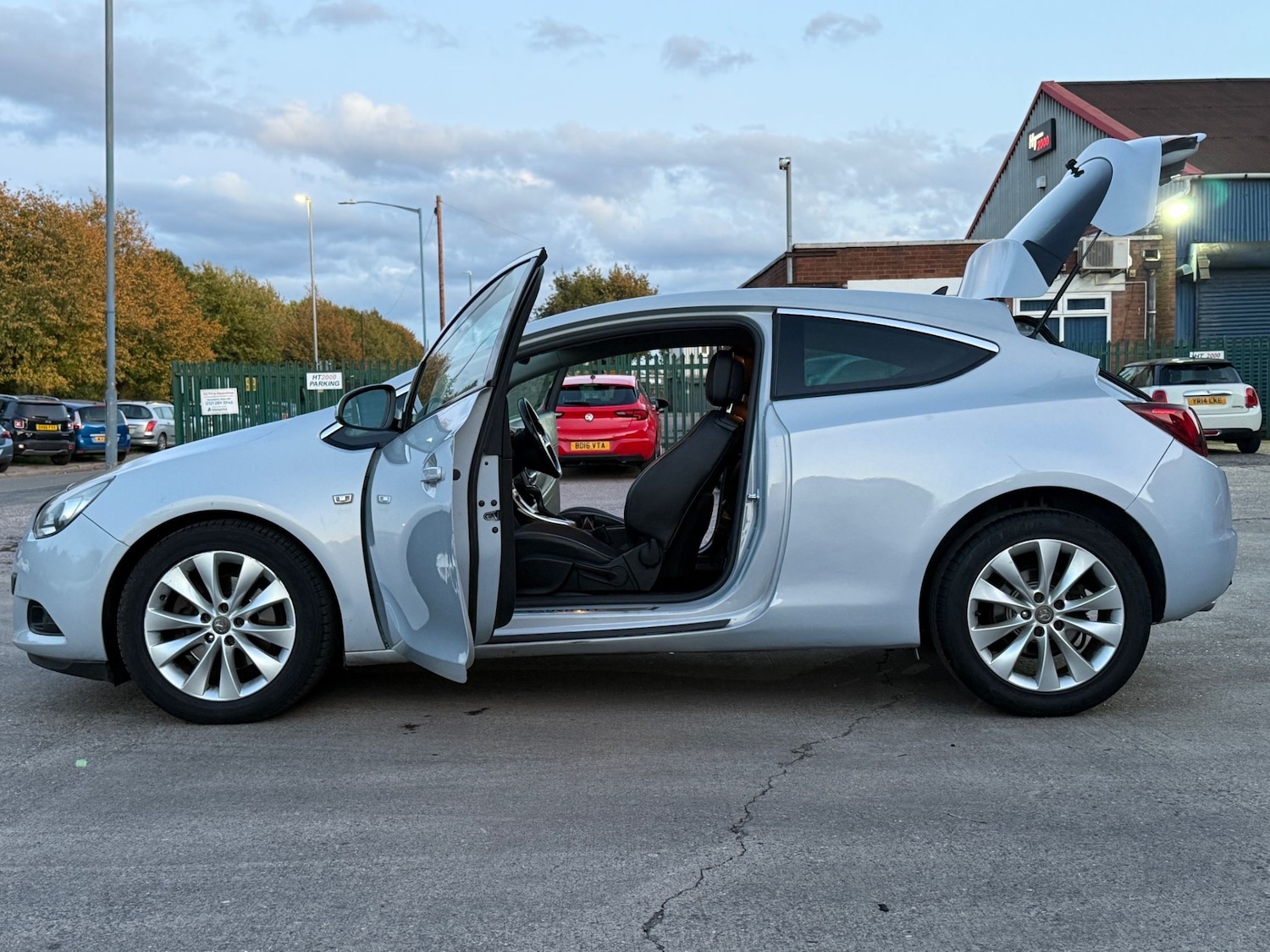 Used Vauxhall Astra GTC 2012 for sale - 76165251: Photo 31