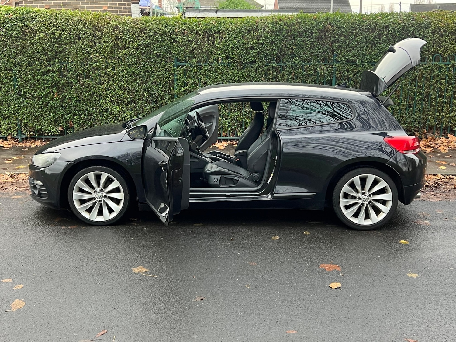 Used Volkswagen Scirocco 2011 for sale - 76716016: Photo 20