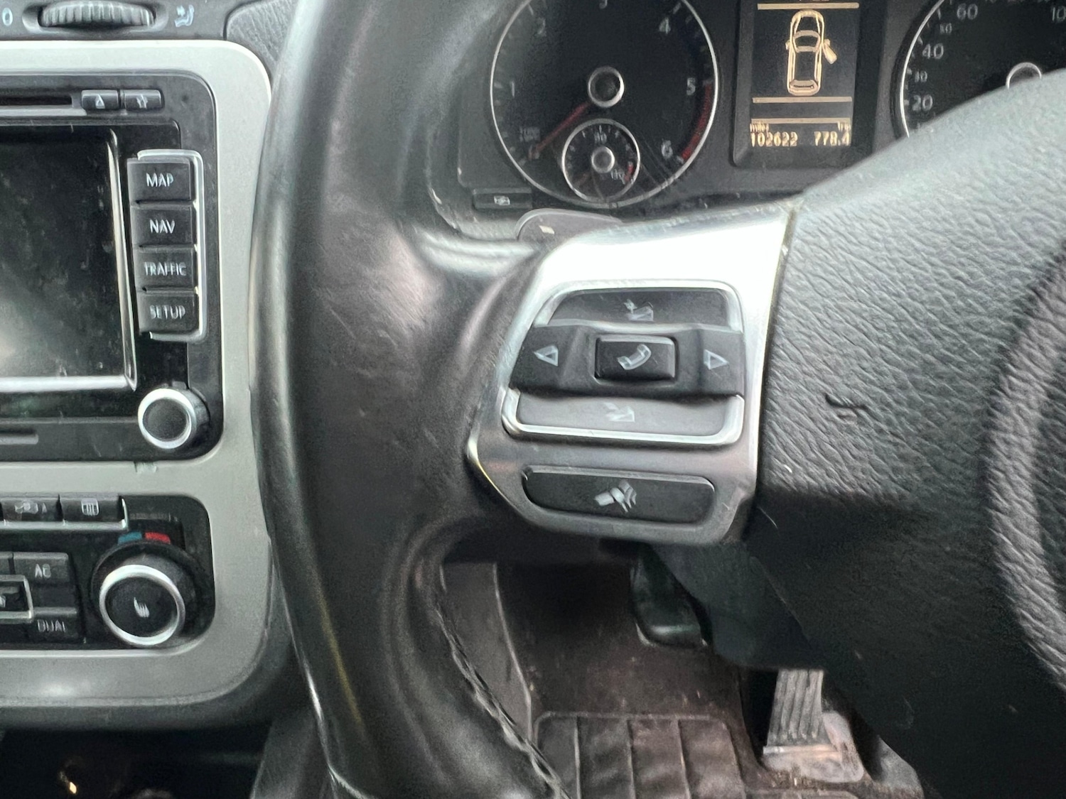 Used Volkswagen Scirocco 2011 for sale - 76716016: Photo 25