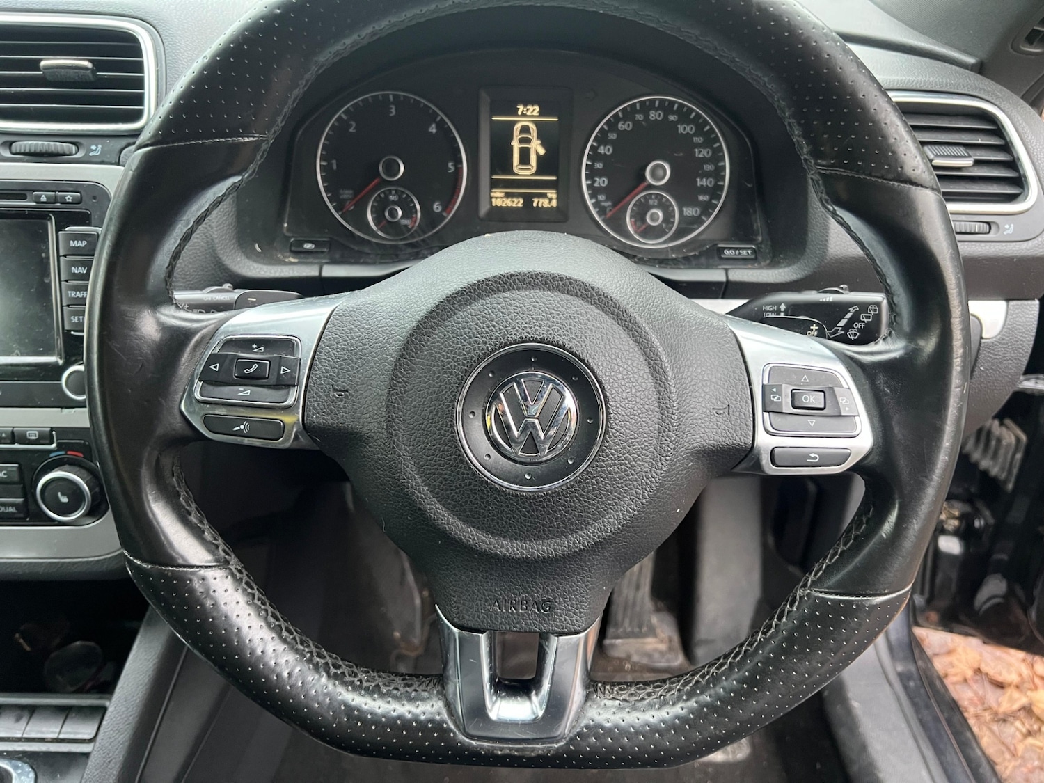 Used Volkswagen Scirocco 2011 for sale - 76716016: Photo 26