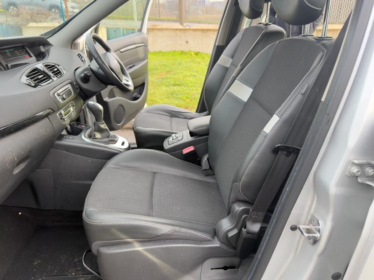 Used Renault Scenic 2013 for sale - 77157249: Photo 16