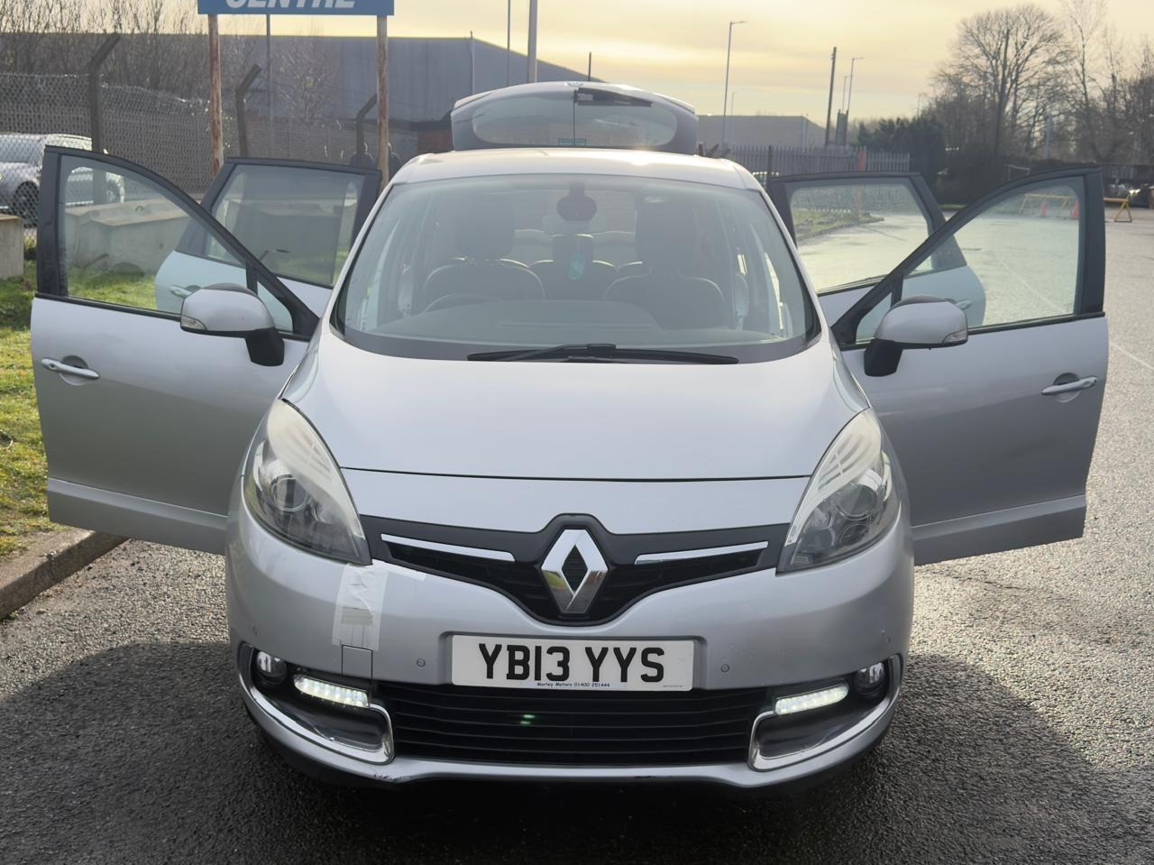 Used Renault Scenic 2013 for sale - 77157249: Photo 36