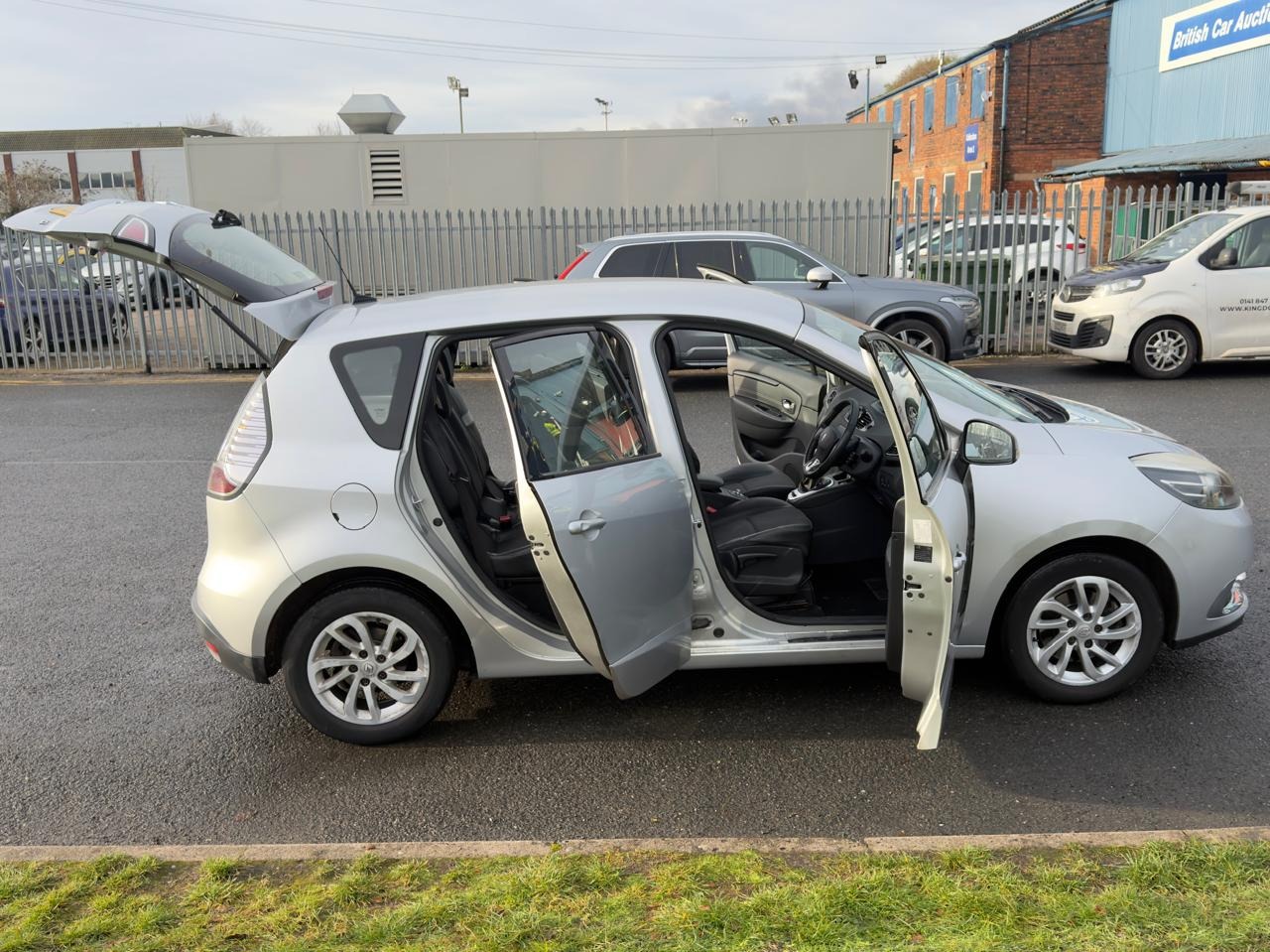Used Renault Scenic 2013 for sale - 77157249: Photo 47