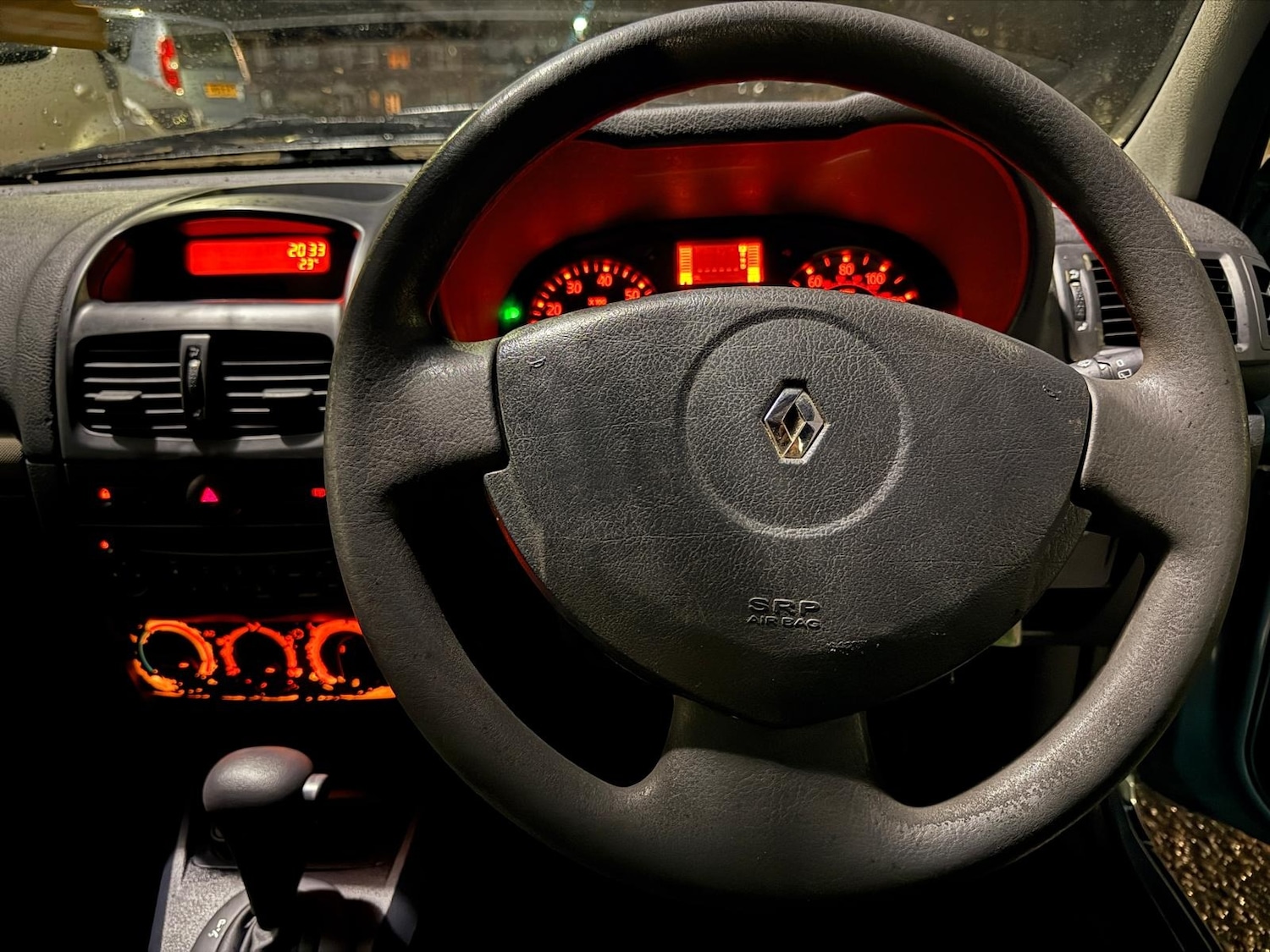 Used Renault Clio 2005 for sale - 77332358: Photo 12