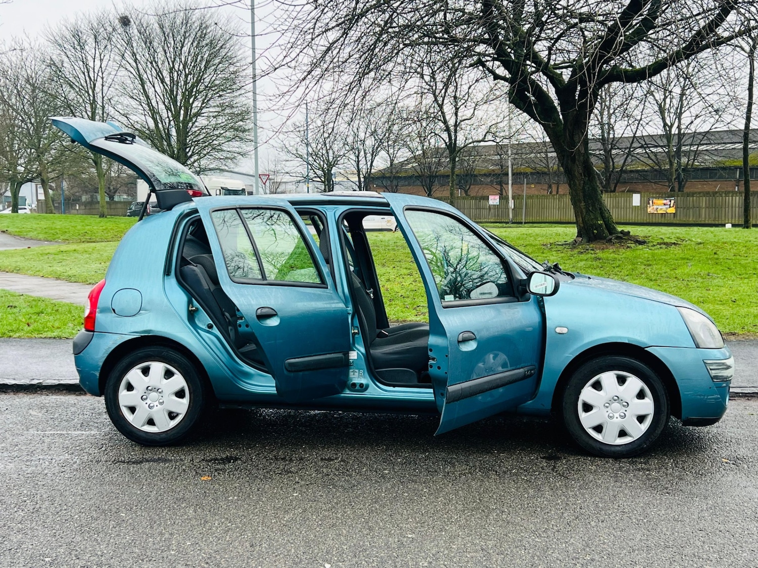 Used Renault Clio 2005 for sale - 77332358: Photo 18