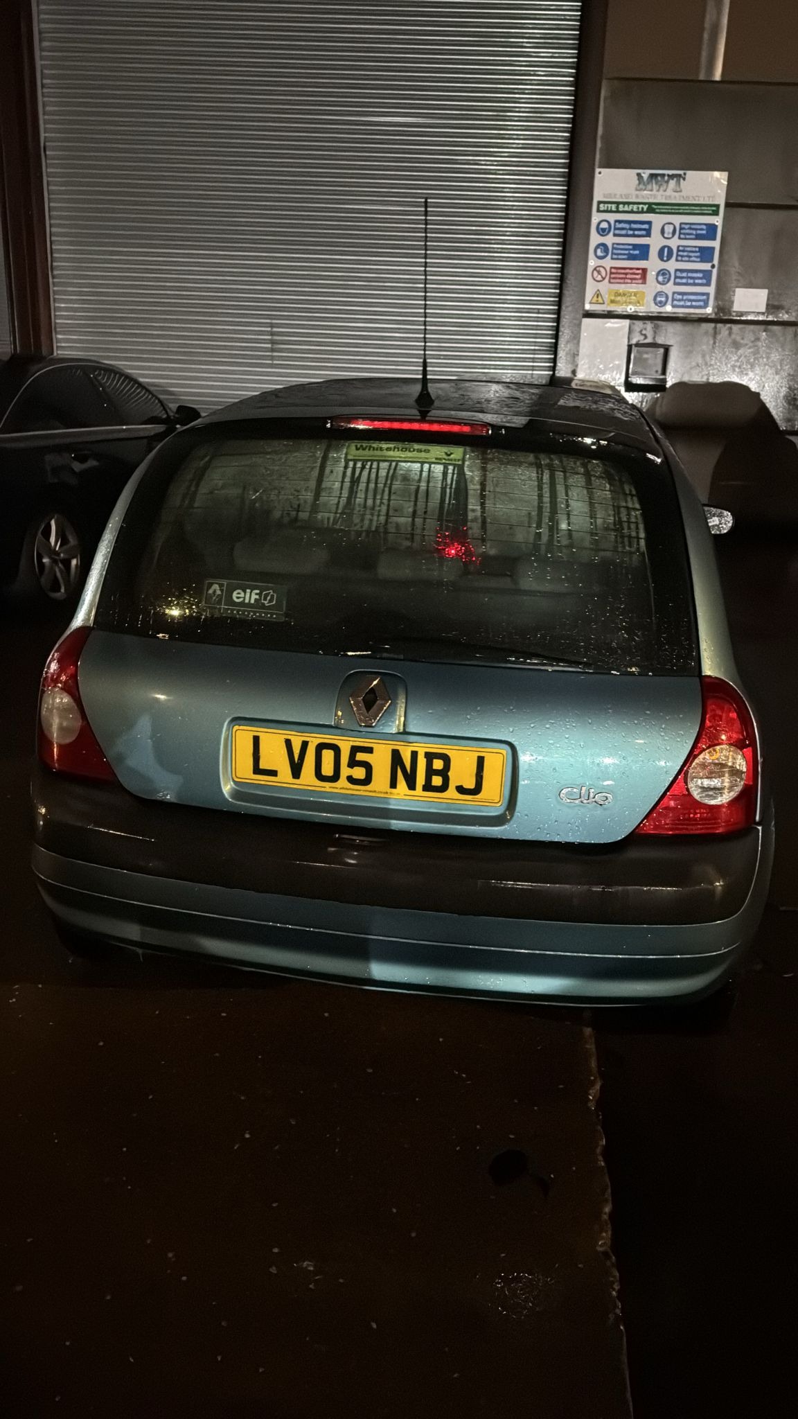 Used Renault Clio 2005 for sale - 77332358: Photo 2