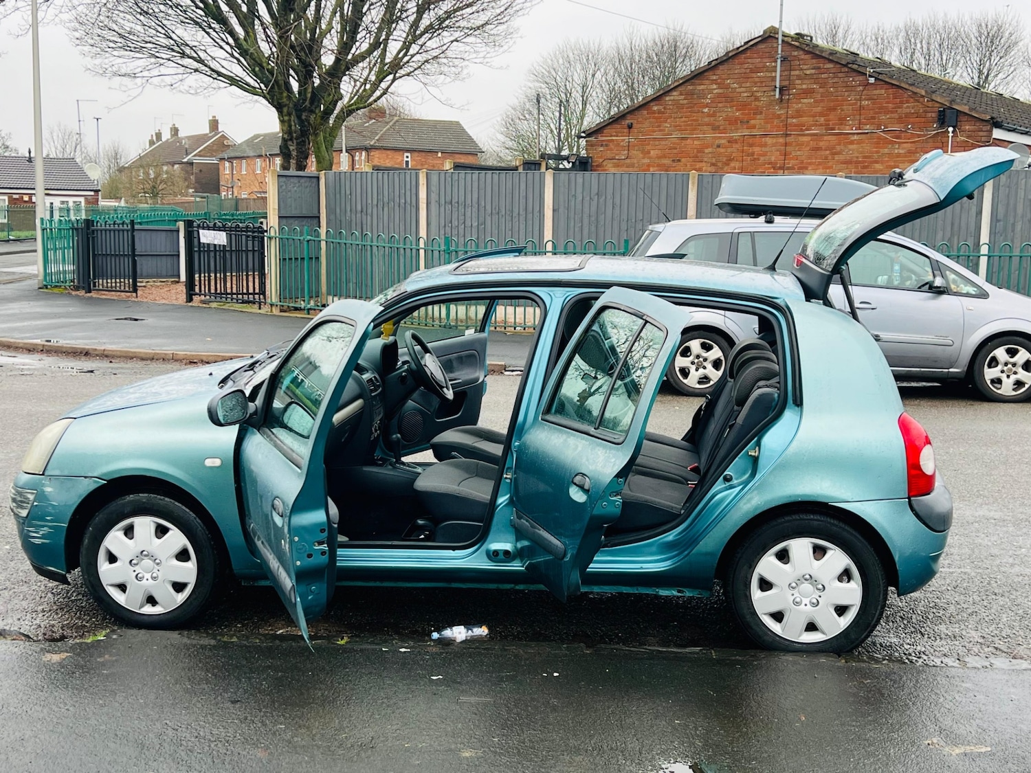 Used Renault Clio 2005 for sale - 77332358: Photo 26
