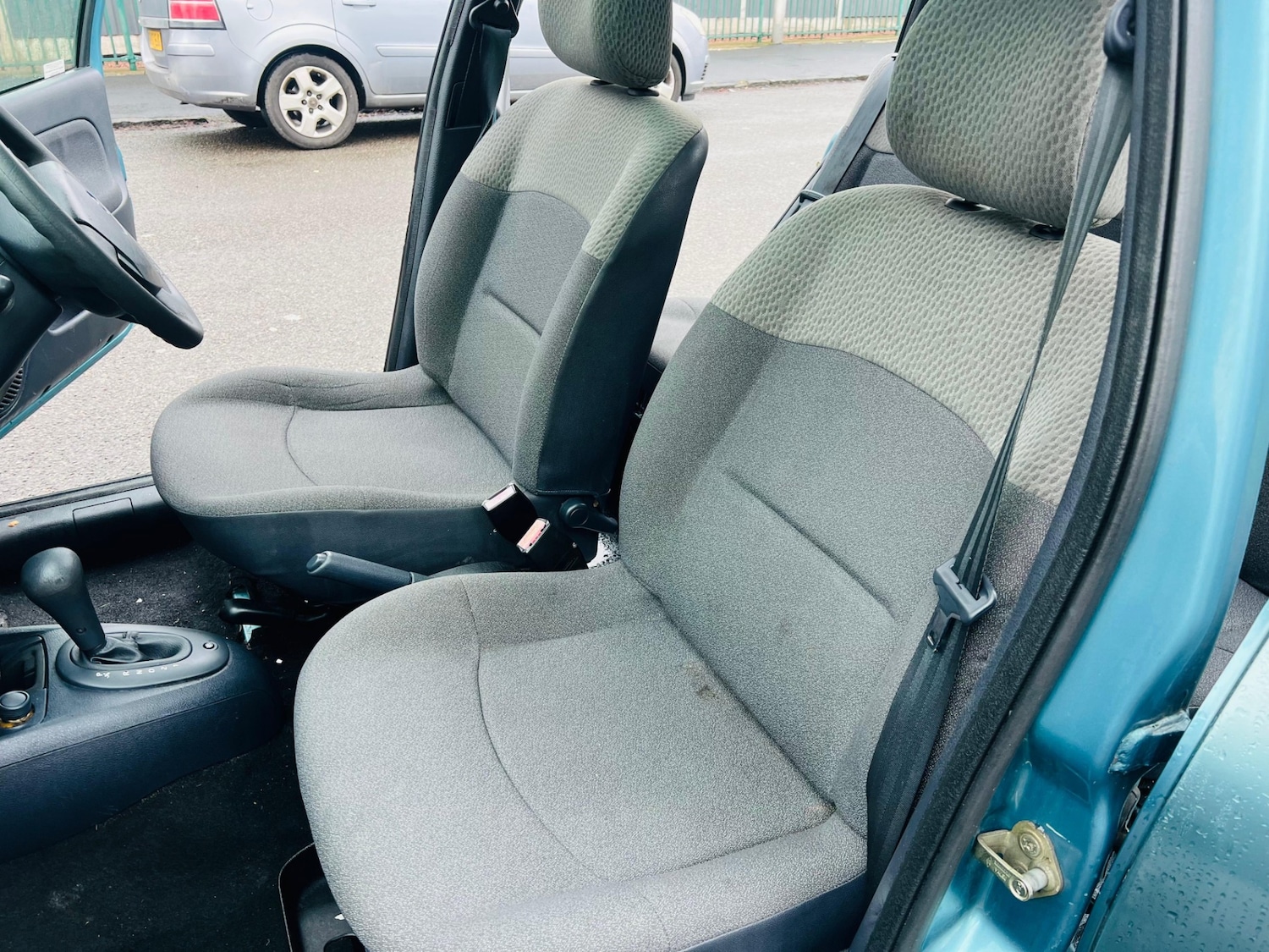 Used Renault Clio 2005 for sale - 77332358: Photo 33