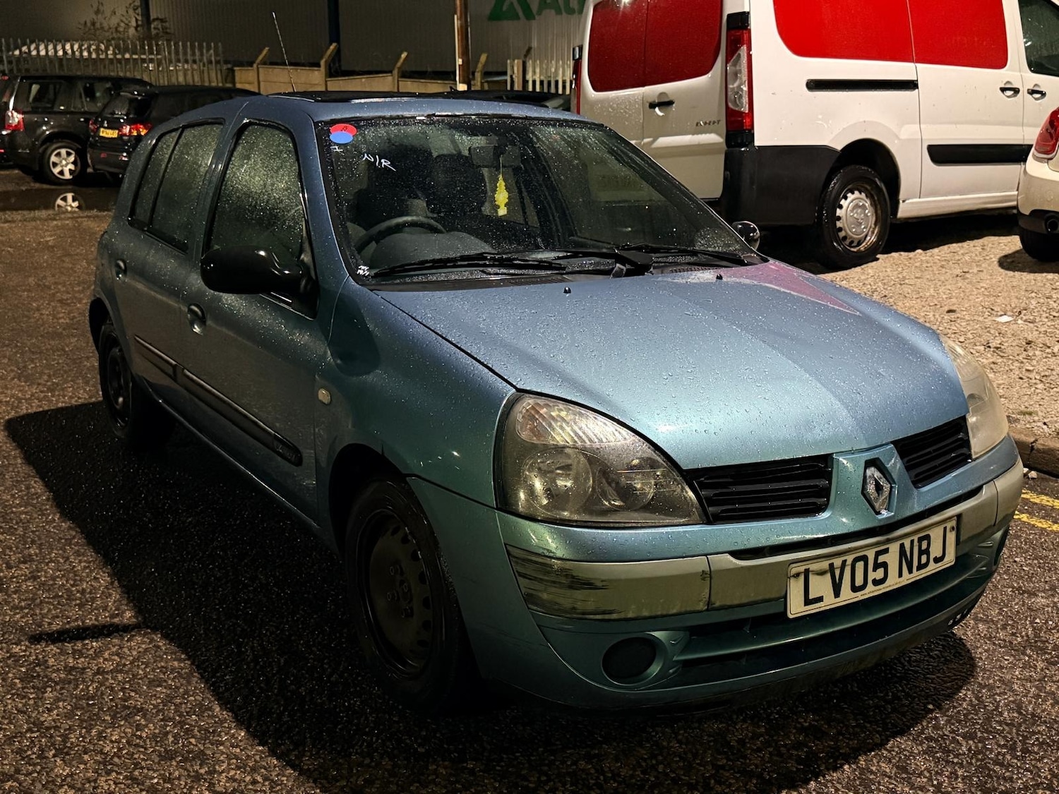 Used Renault Clio 2005 for sale - 77332358: Photo 4
