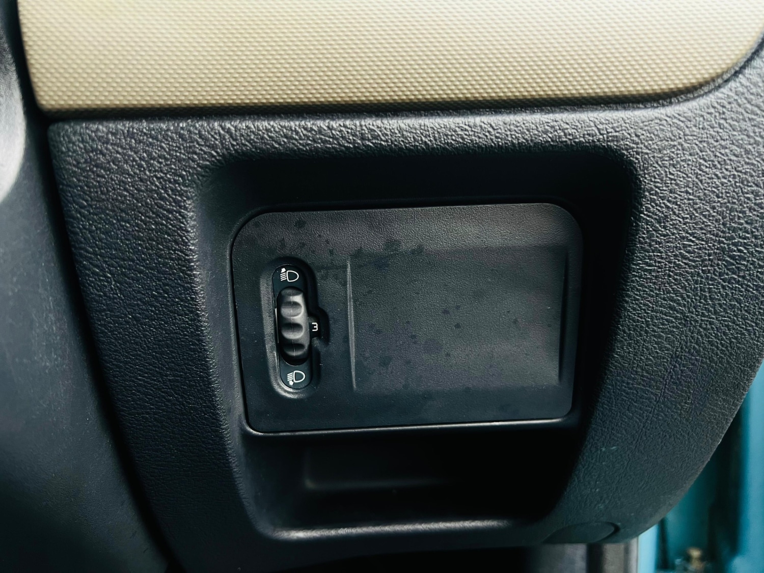 Used Renault Clio 2005 for sale - 77332358: Photo 40