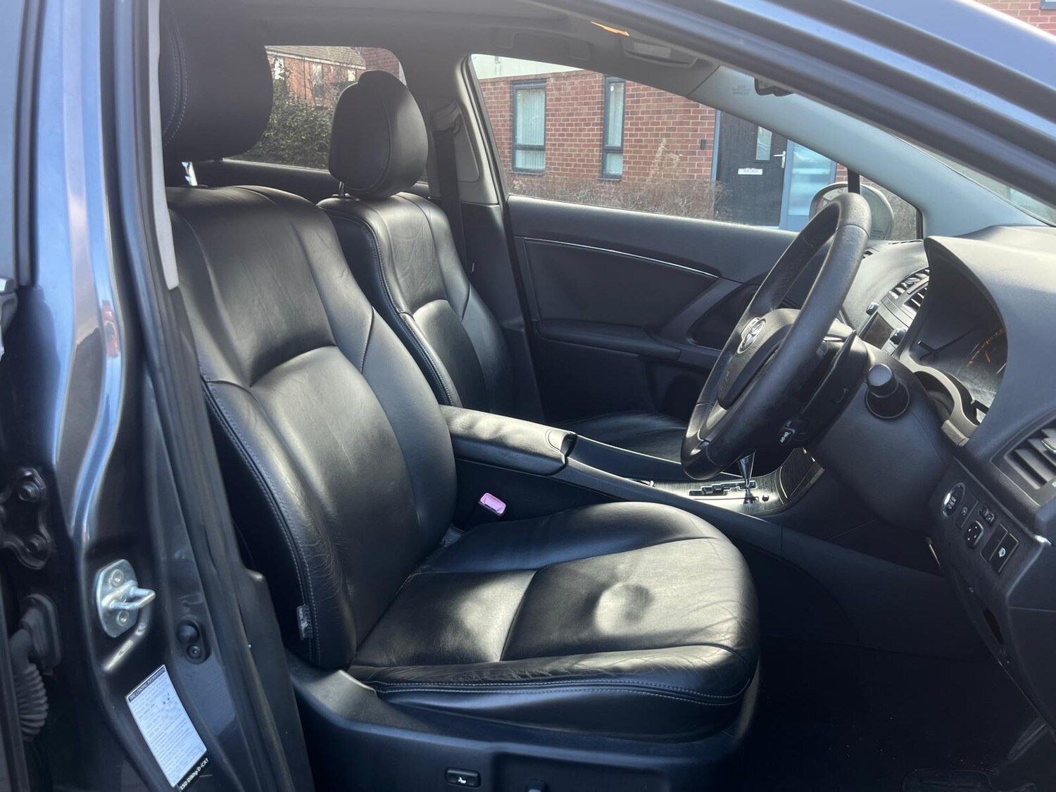 Used Toyota Avensis 2009 for sale - 77359326: Photo 13