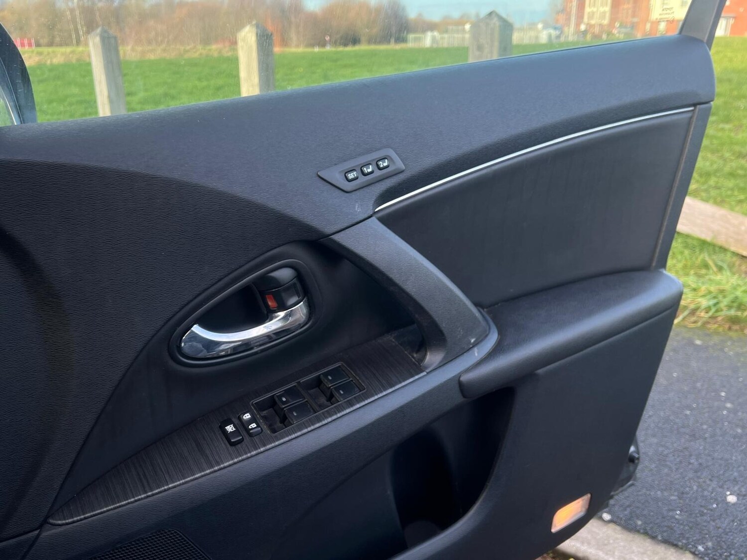 Used Toyota Avensis 2009 for sale - 77359326: Photo 23